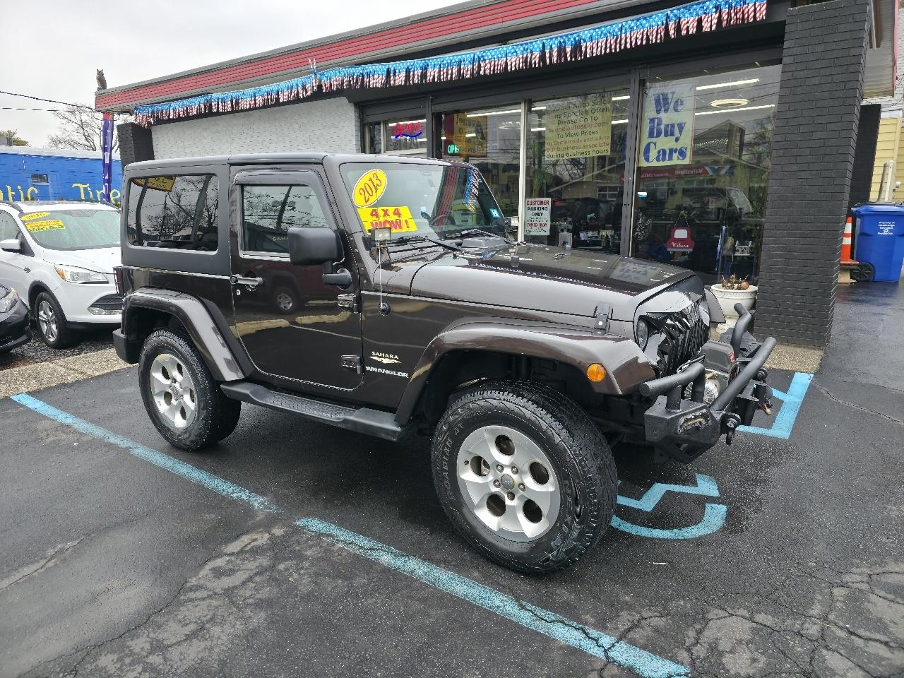 Jeep Wrangler Sahara 4WD 2013