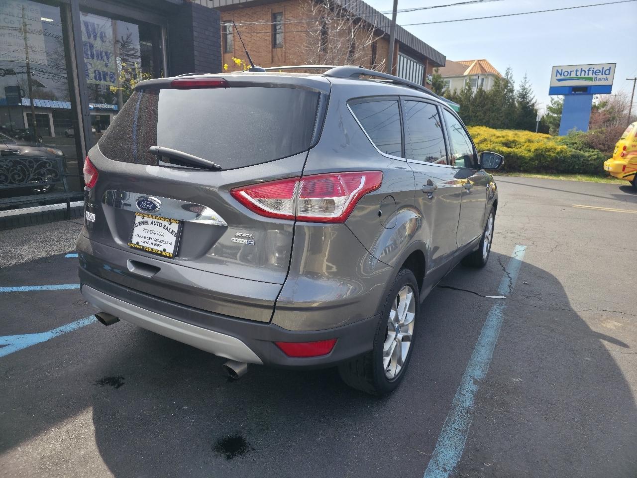 Ford Escape SEL 4WD 2013