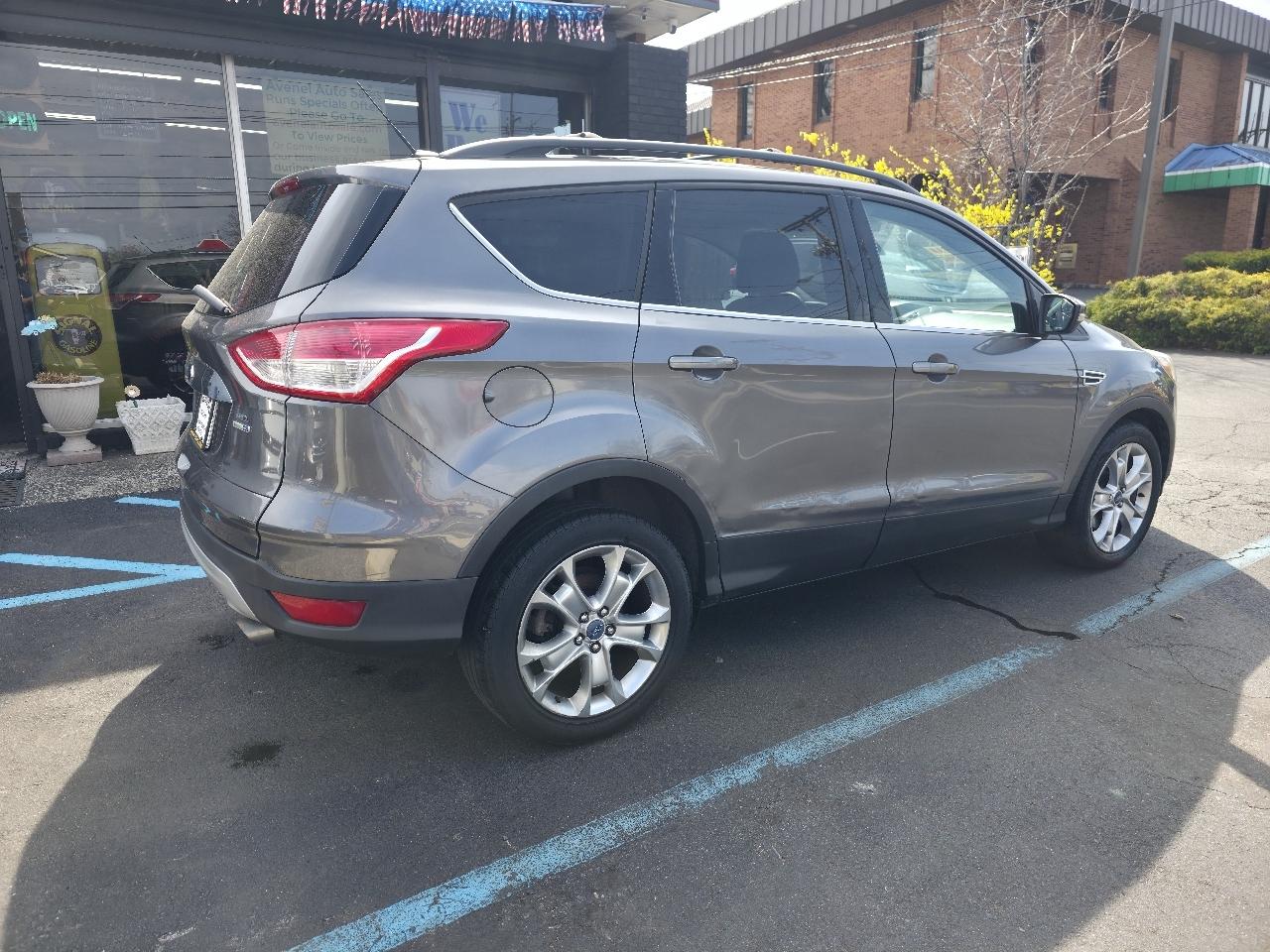Ford Escape SEL 4WD 2013
