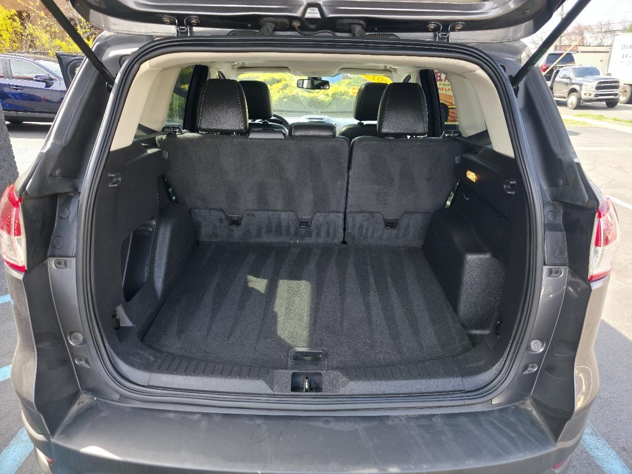 Ford Escape SEL 4WD 2013