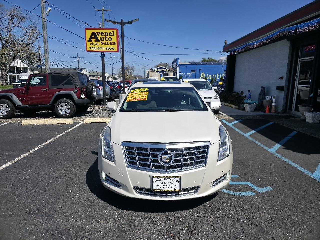 Cadillac XTS Luxury AWD 2014
