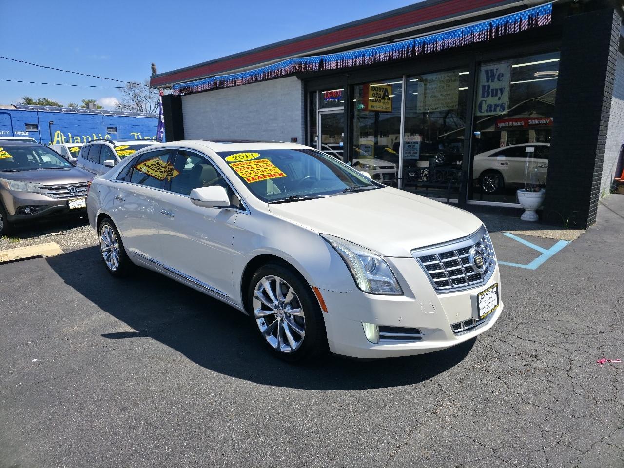 Cadillac XTS Luxury AWD 2014