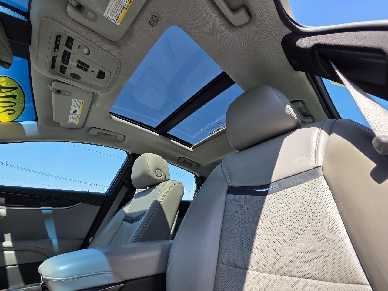 Cadillac XTS Luxury AWD 2014