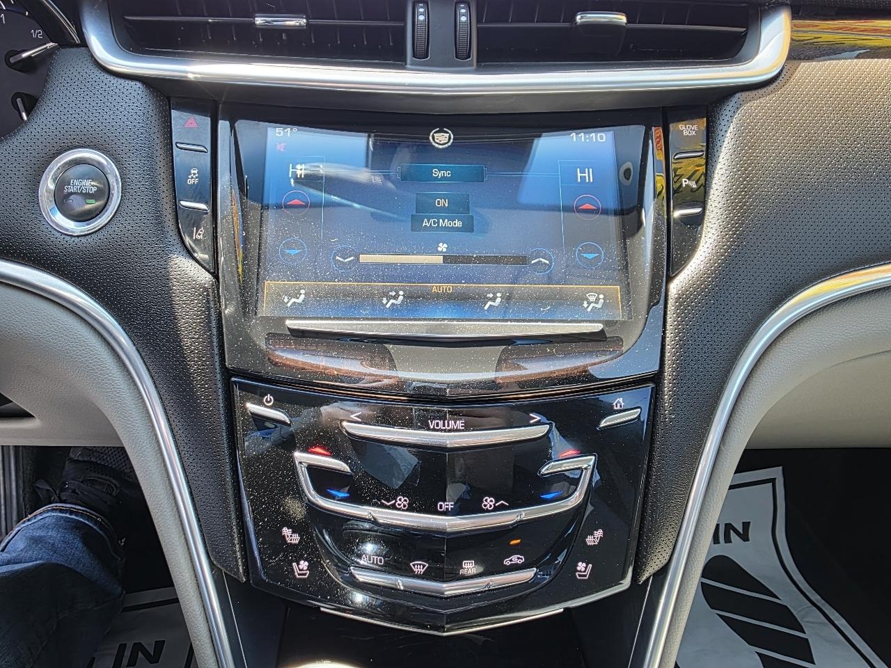 Cadillac XTS Luxury AWD 2014