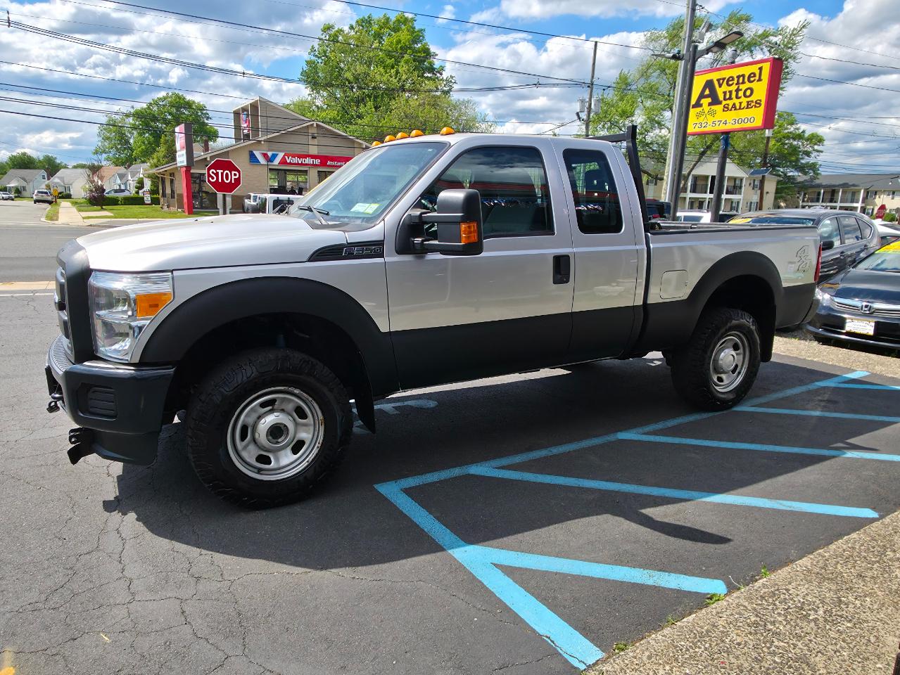 Ford F-350 SD Lariat SuperCab Long Bed 4WD 2016