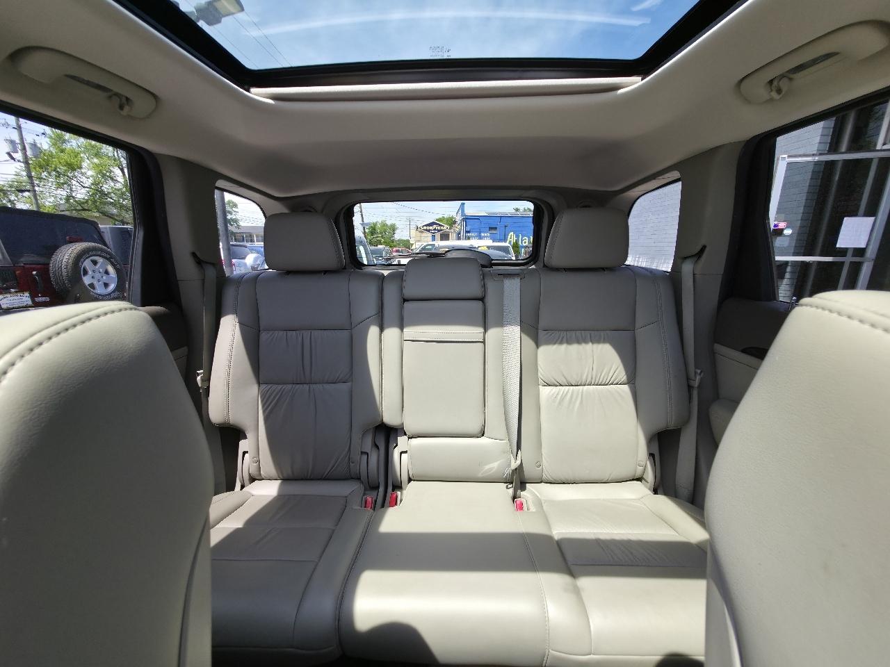 Jeep Grand Cherokee Laredo 4WD 2011