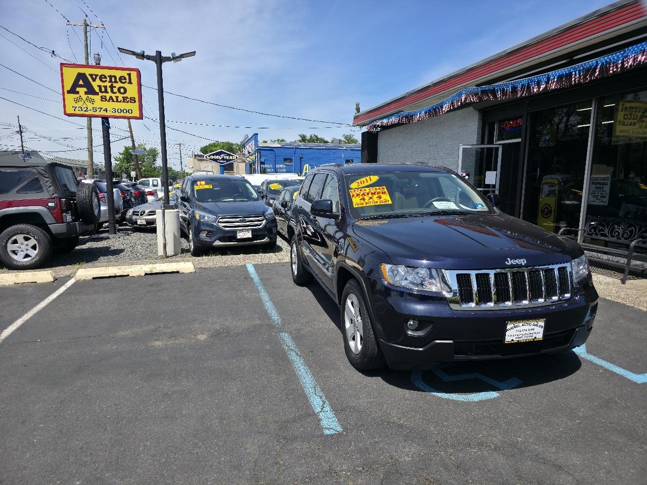Jeep Grand Cherokee Laredo 4WD 2011