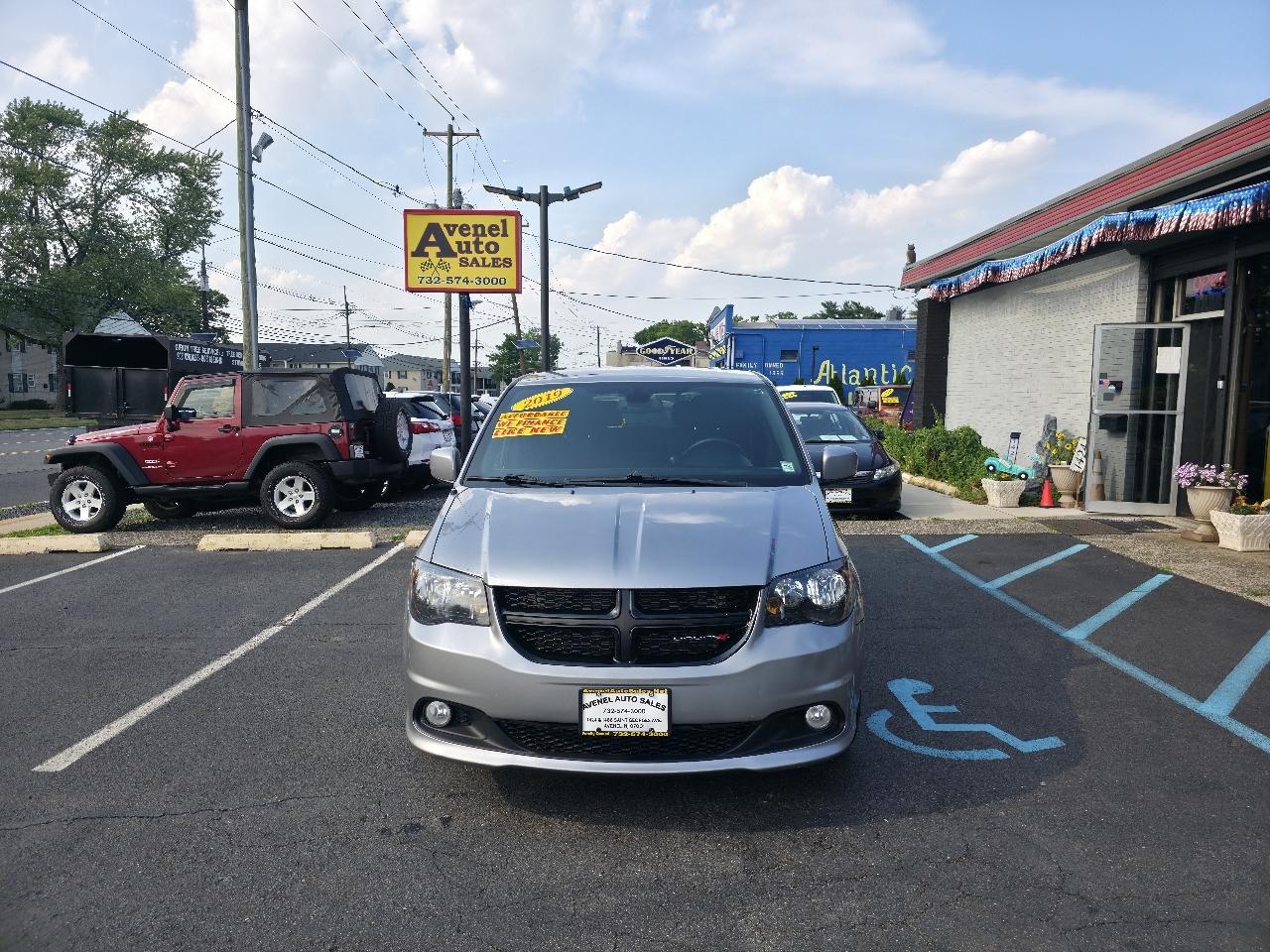 Dodge Grand Caravan SE 2019
