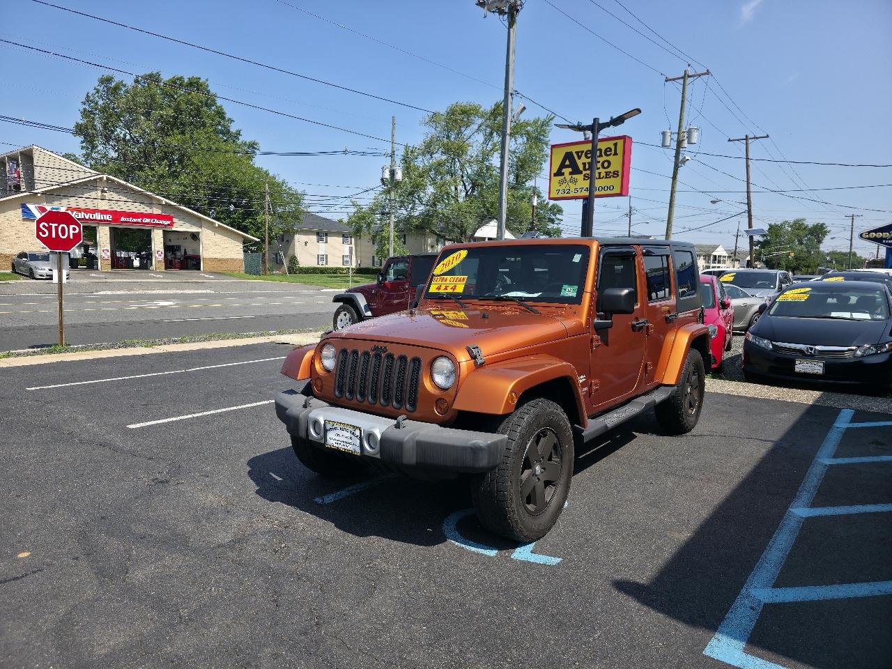Jeep Wrangler Unlimited Sahara 4WD 2010