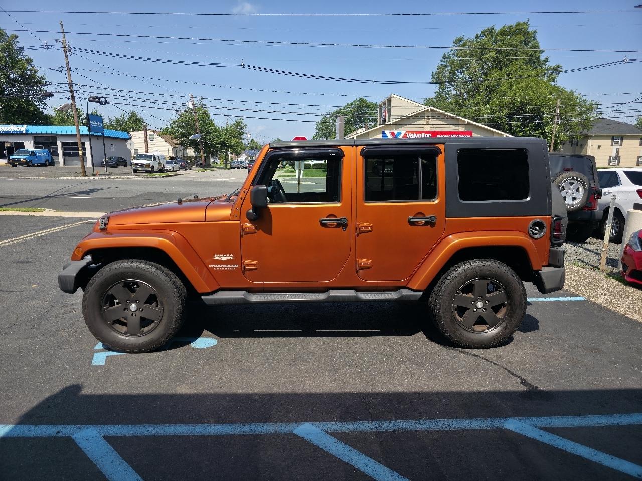 Jeep Wrangler Unlimited Sahara 4WD 2010