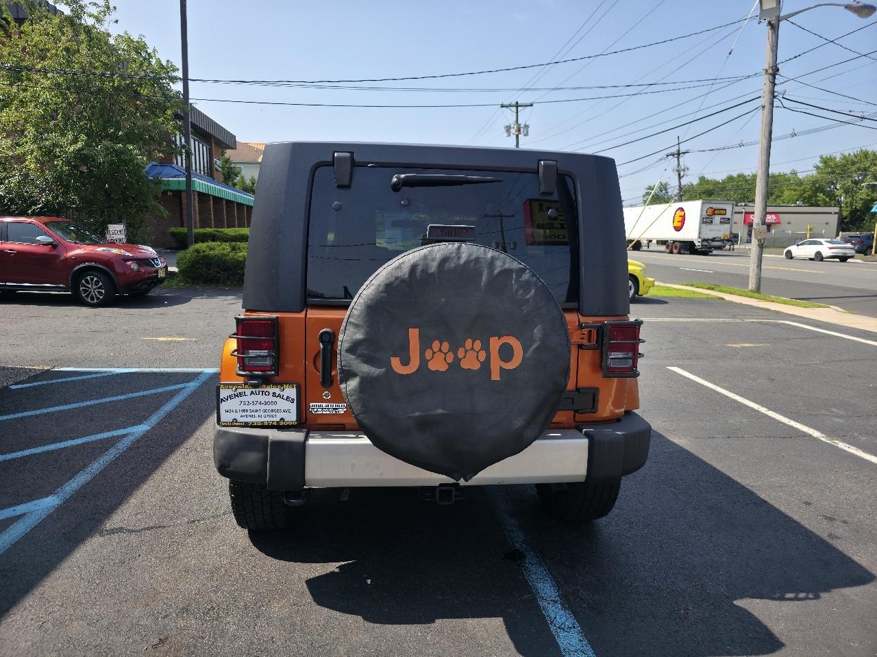 Jeep Wrangler Unlimited Sahara 4WD 2010