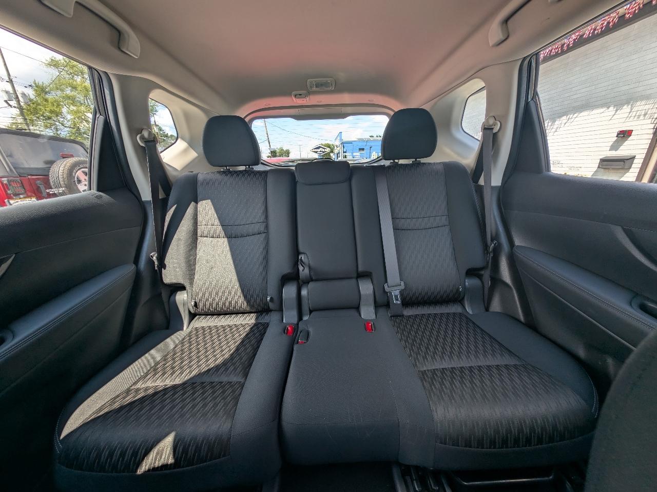 Nissan Rogue S AWD 2017