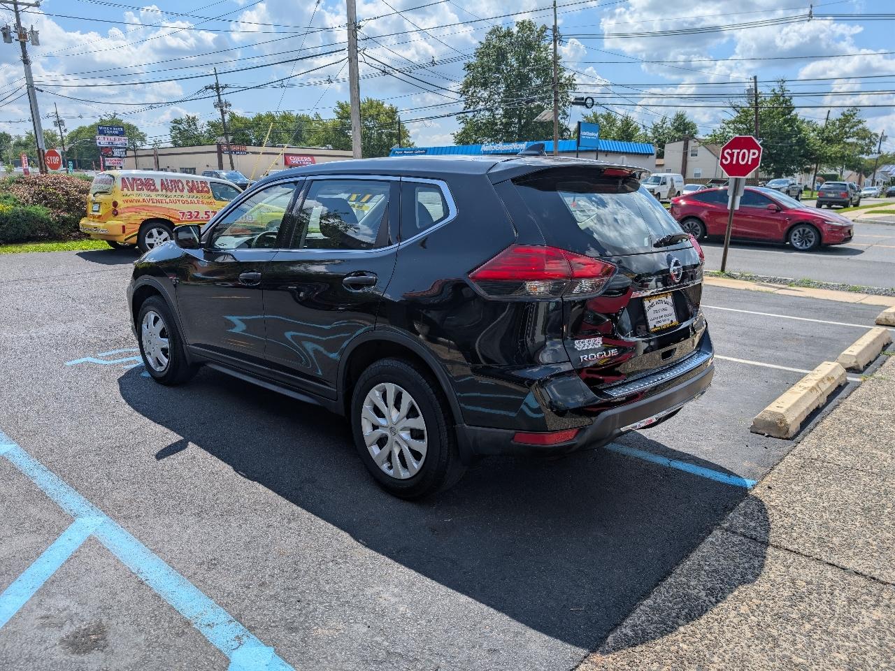 Nissan Rogue S AWD 2017