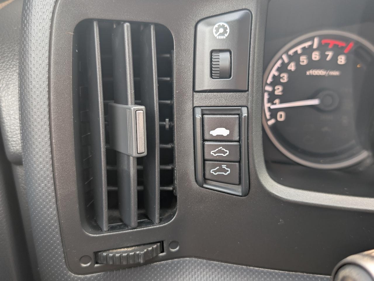 Honda Ridgeline RTL w/ Navigation 2011