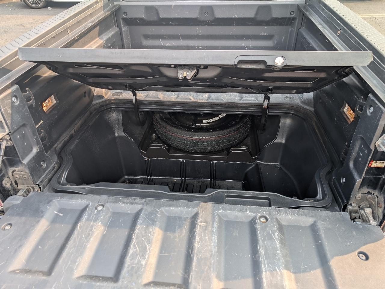 Honda Ridgeline RTL w/ Navigation 2011