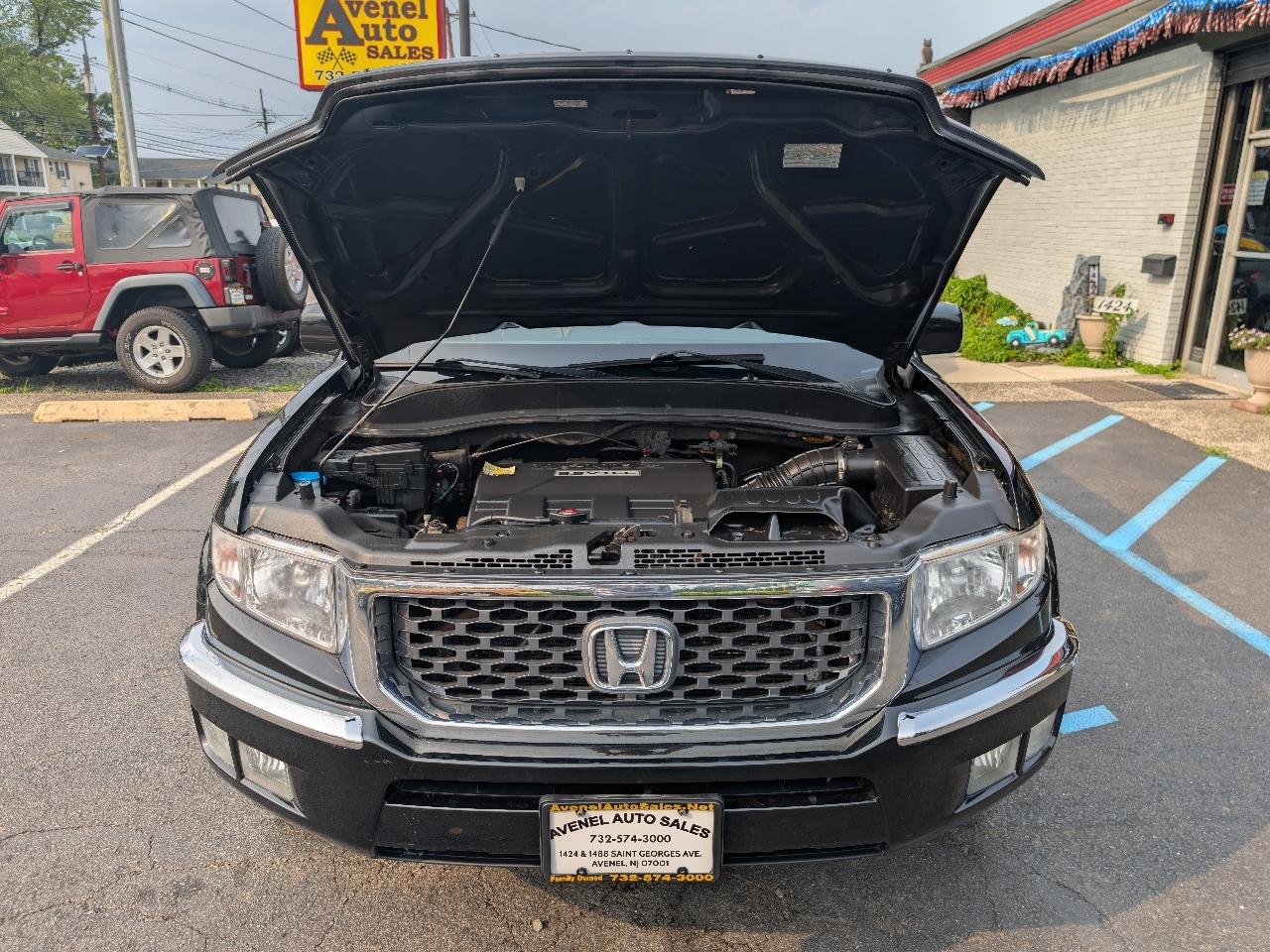 Honda Ridgeline RTL w/ Navigation 2011