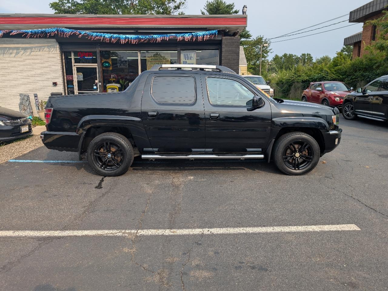 Honda Ridgeline RTL w/ Navigation 2011