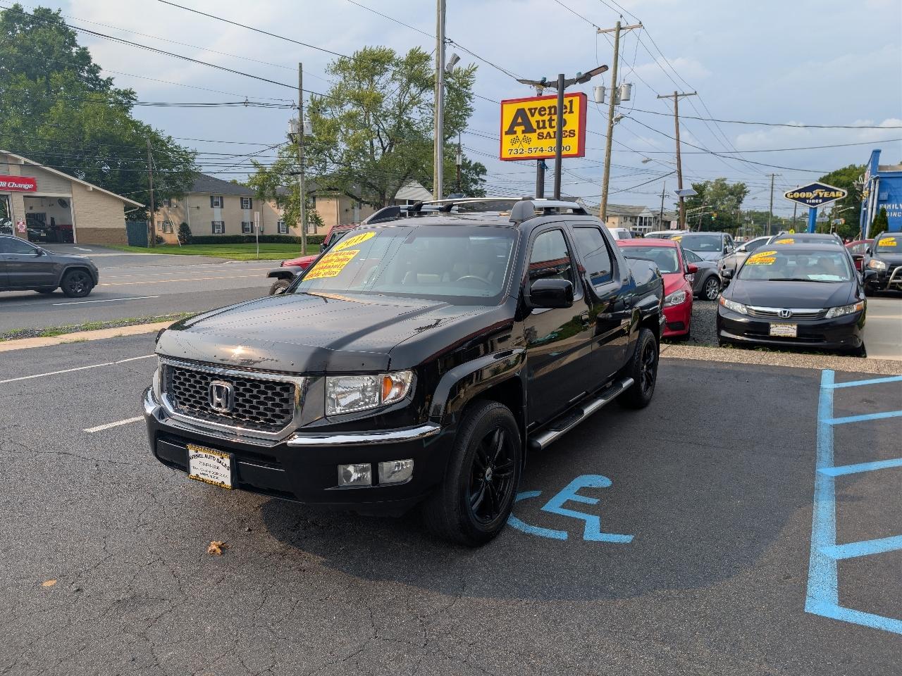 Honda Ridgeline RTL w/ Navigation 2011
