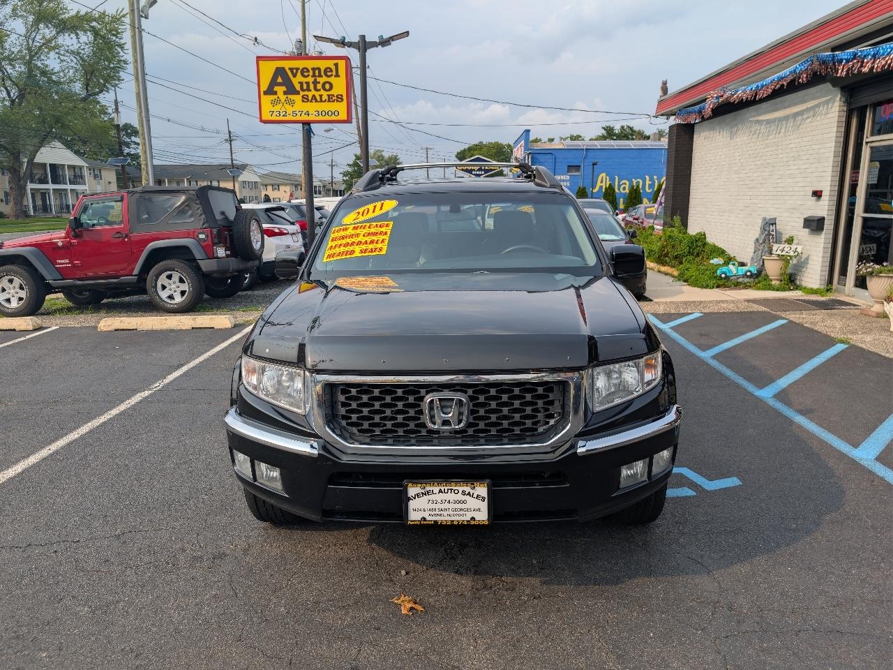 Honda Ridgeline RTL w/ Navigation 2011