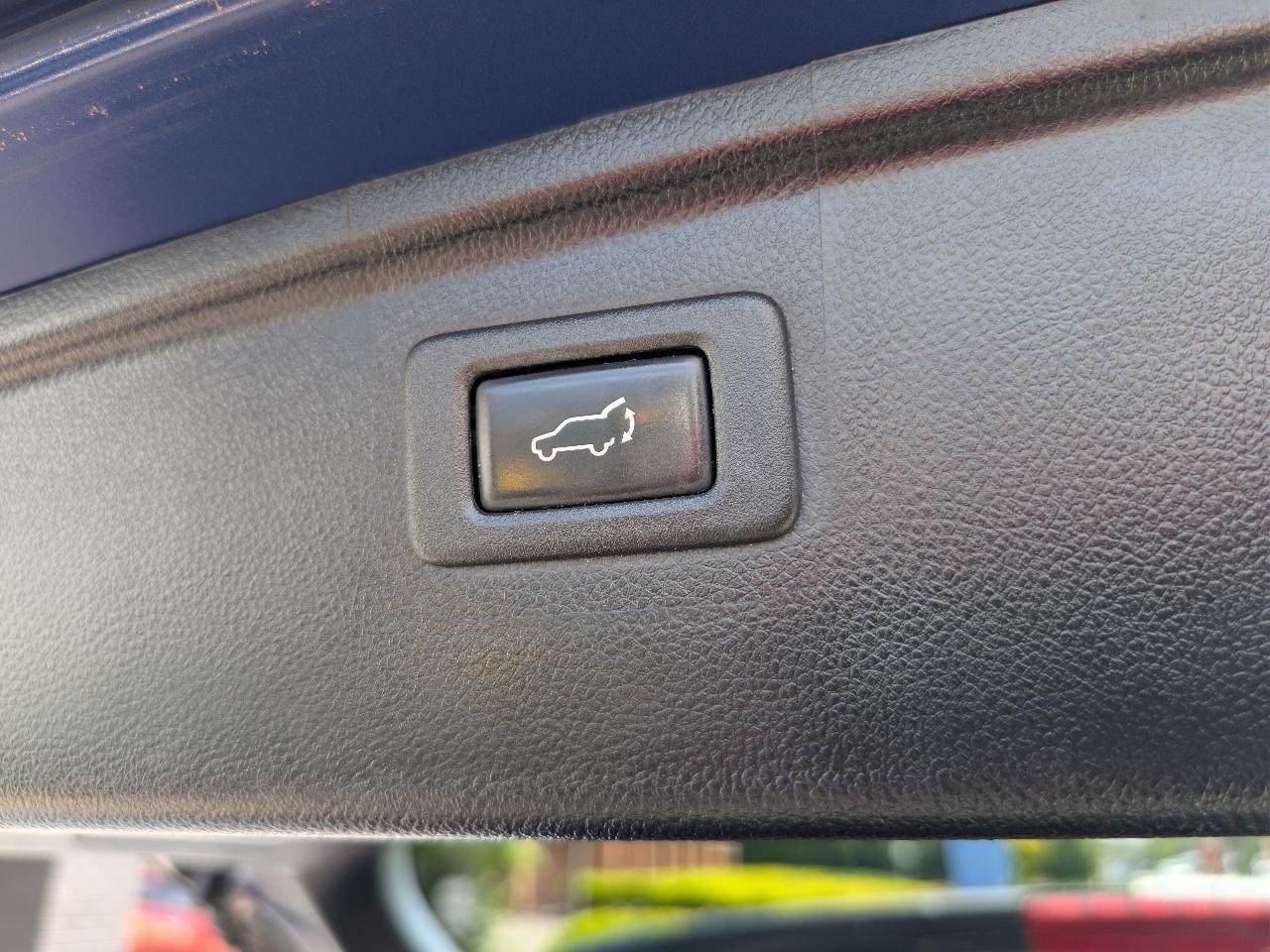Subaru Outback 2.5i Premium 2015