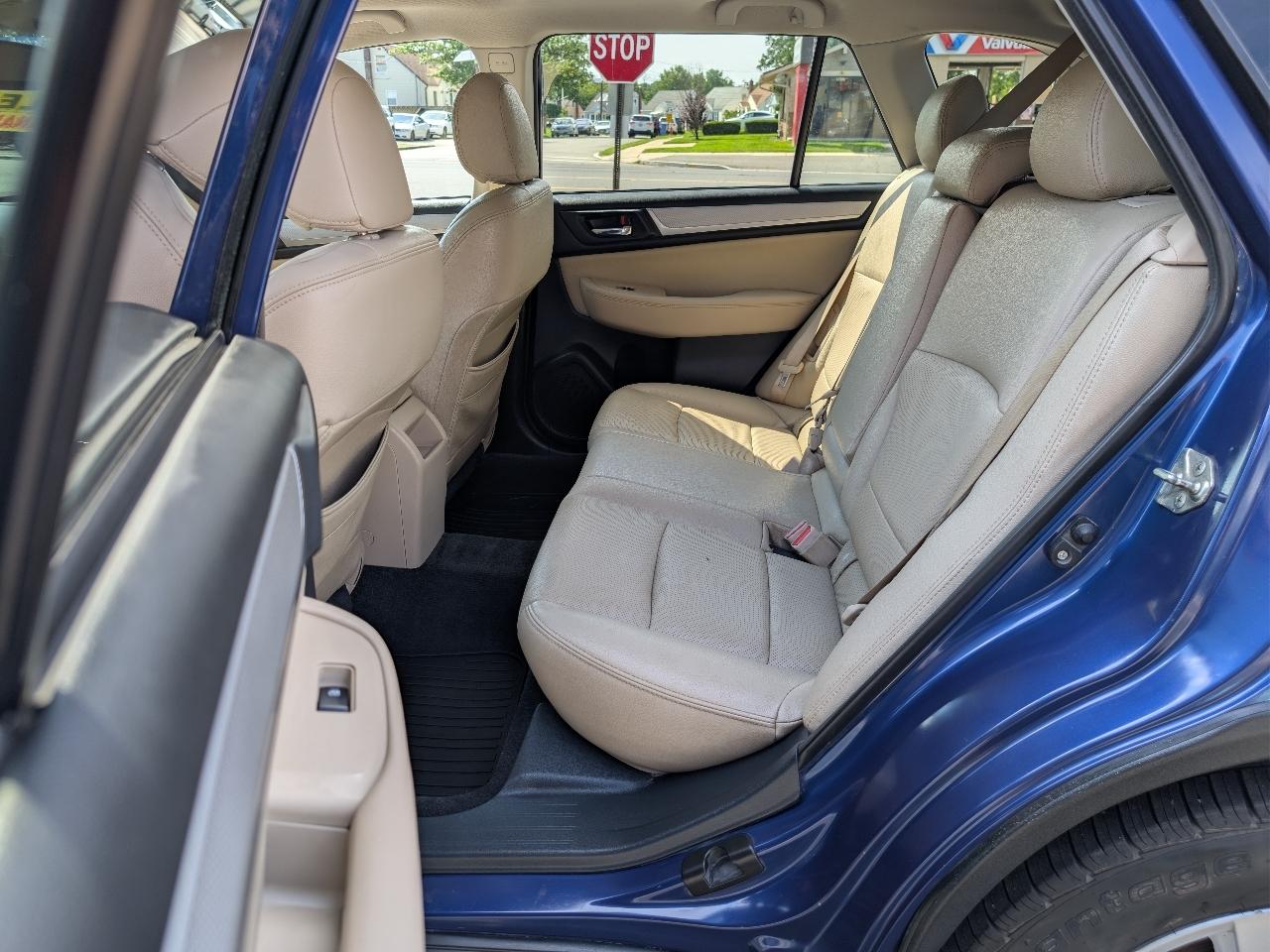 Subaru Outback 2.5i Premium 2015