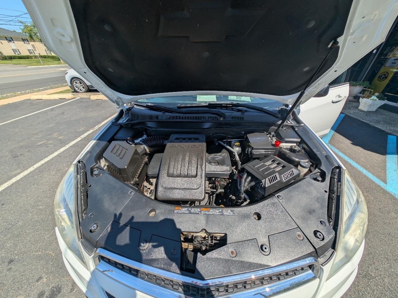 Chevrolet Equinox LS 2WD 2013