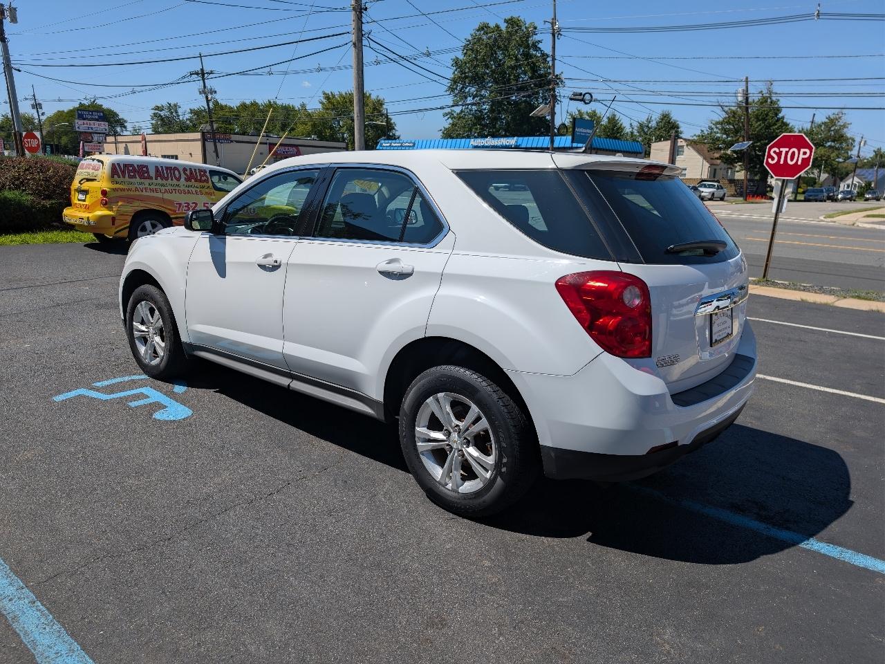 Chevrolet Equinox LS 2WD 2013