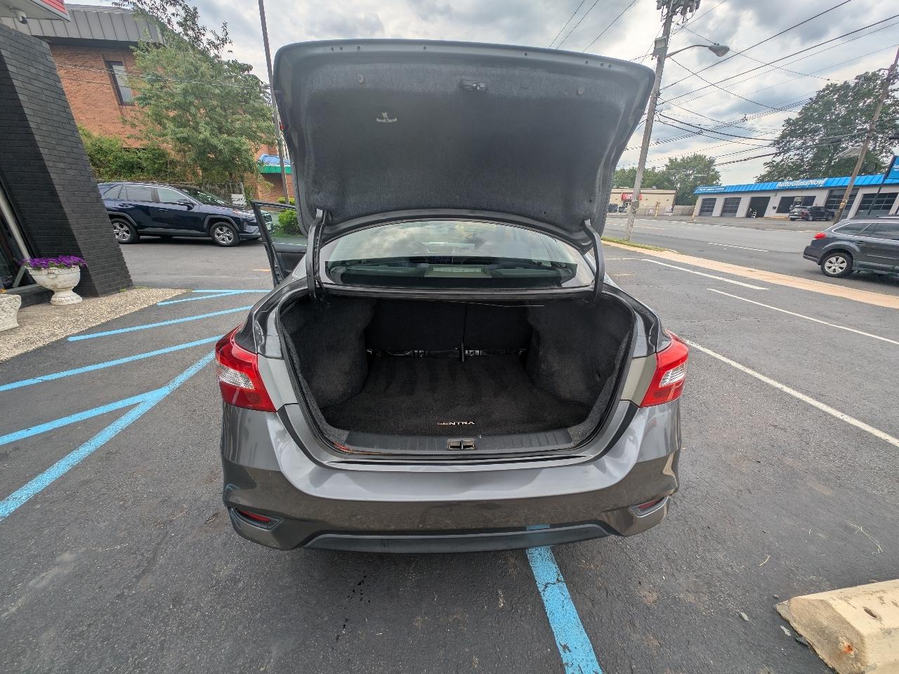 Nissan Sentra S CVT 2018