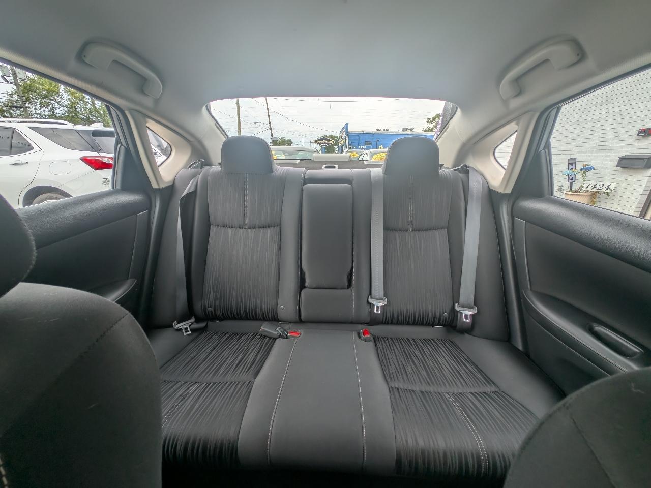 Nissan Sentra S CVT 2018