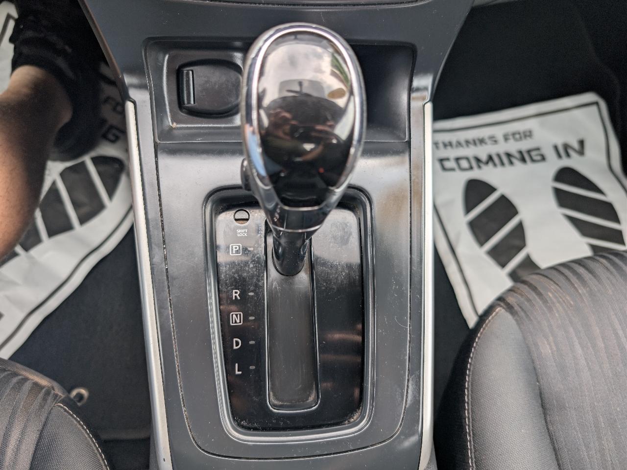Nissan Sentra S CVT 2018