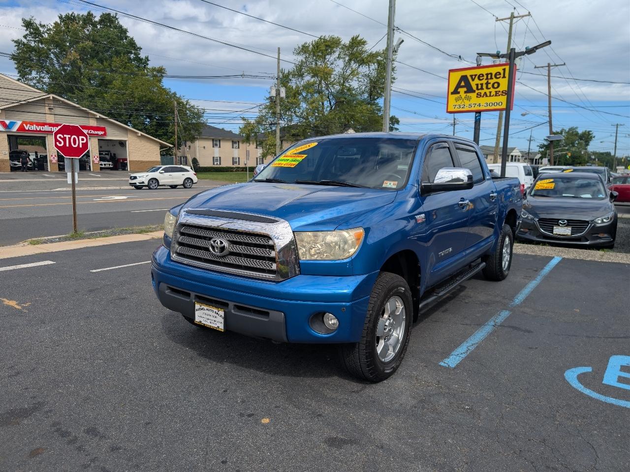 Toyota Tundra Limited CrewMax 5.7L 4WD 2008