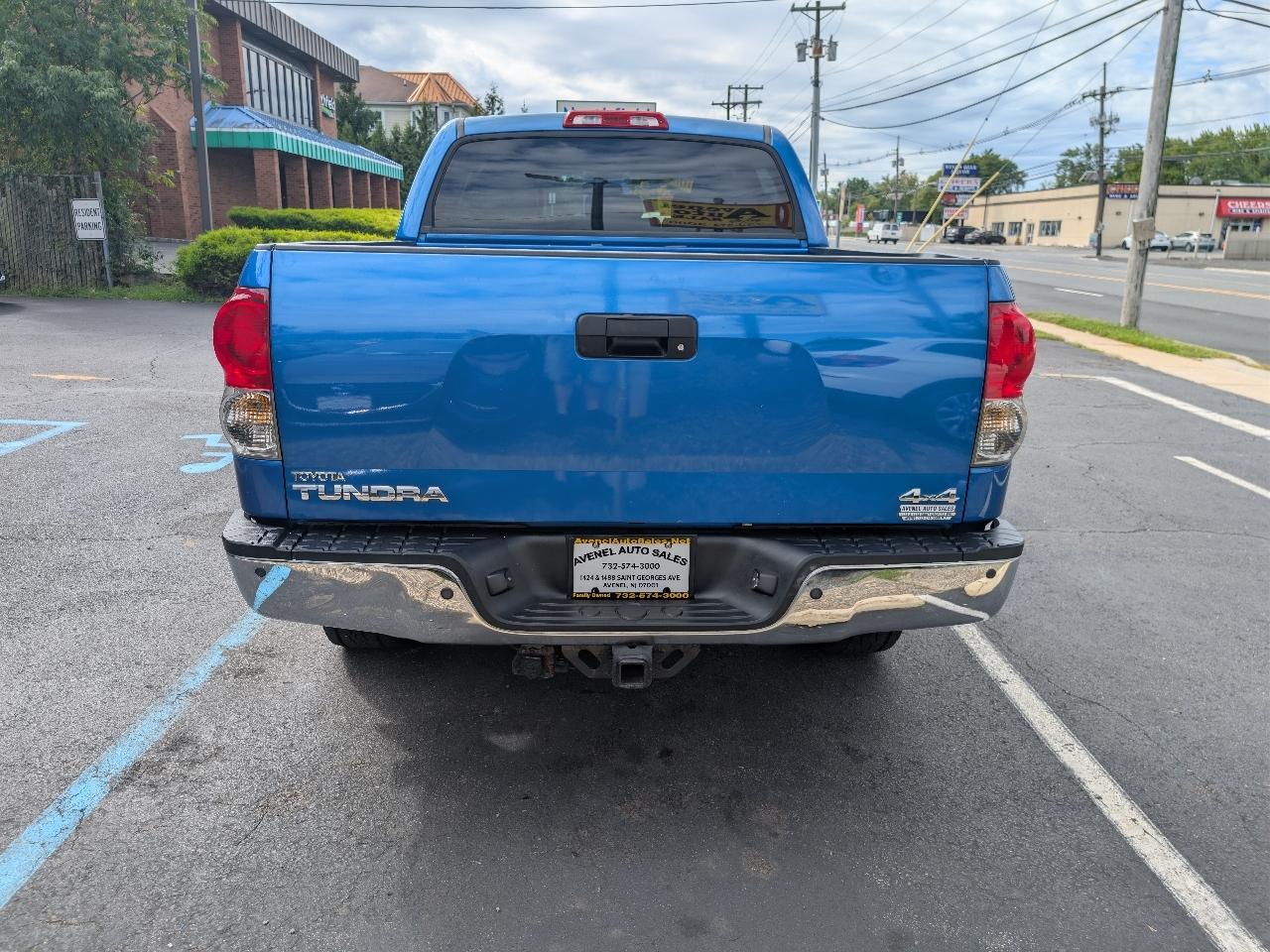 Toyota Tundra Limited CrewMax 5.7L 4WD 2008