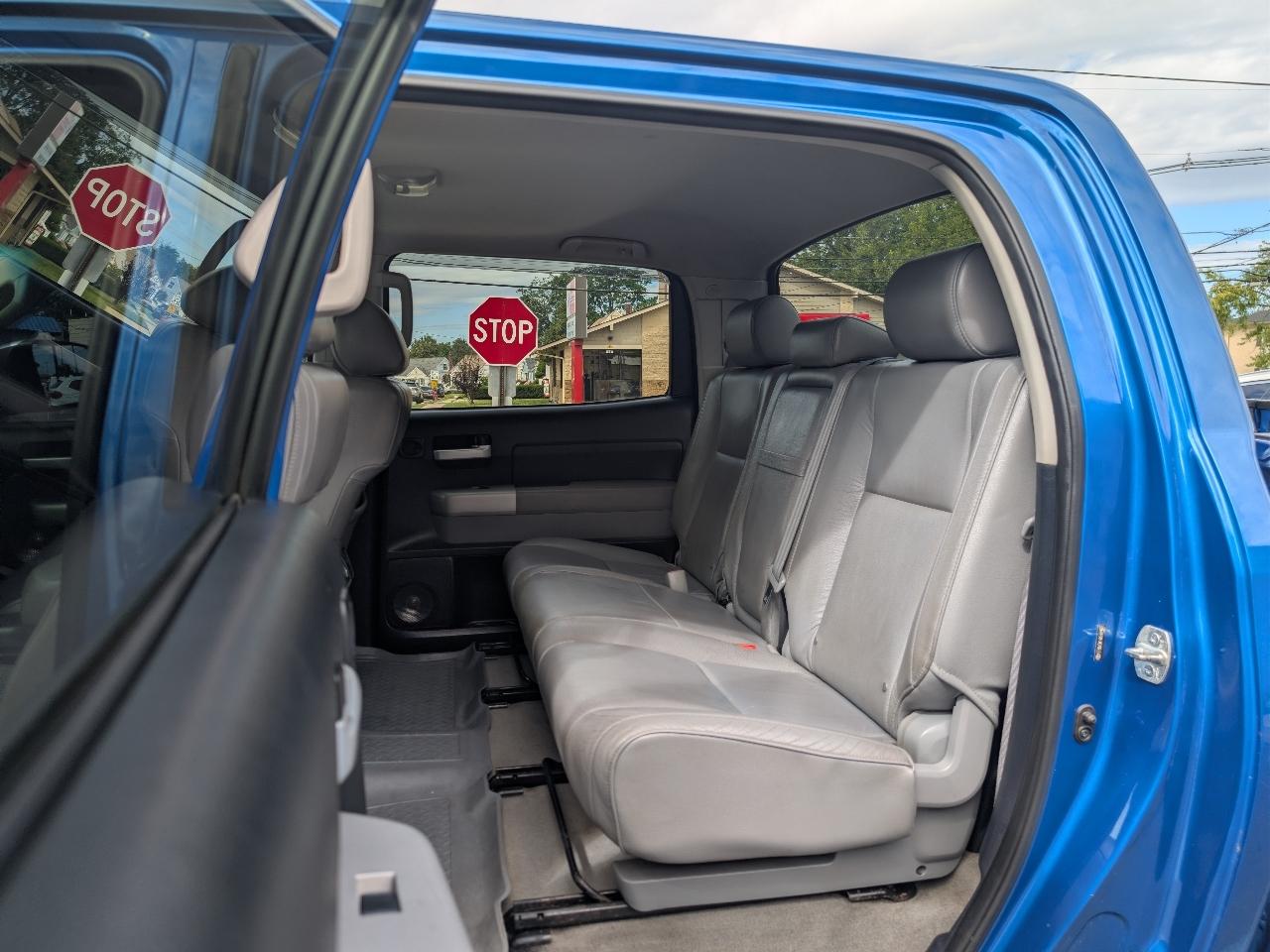 Toyota Tundra Limited CrewMax 5.7L 4WD 2008