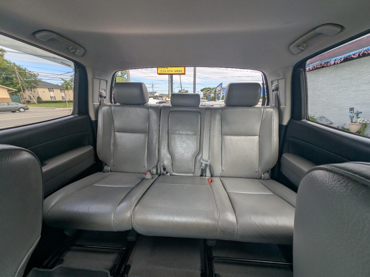 Toyota Tundra Limited CrewMax 5.7L 4WD 2008