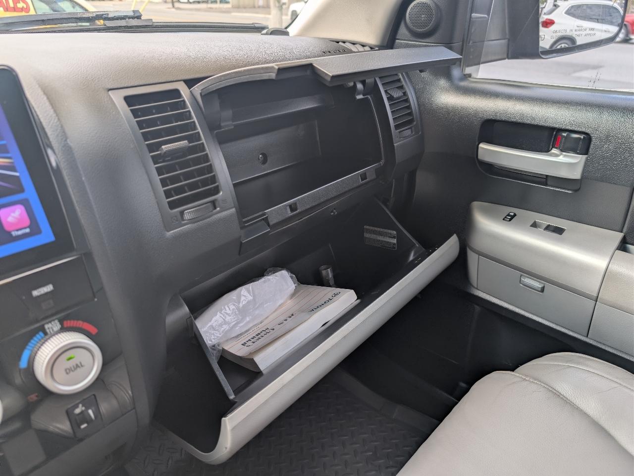 Toyota Tundra Limited CrewMax 5.7L 4WD 2008