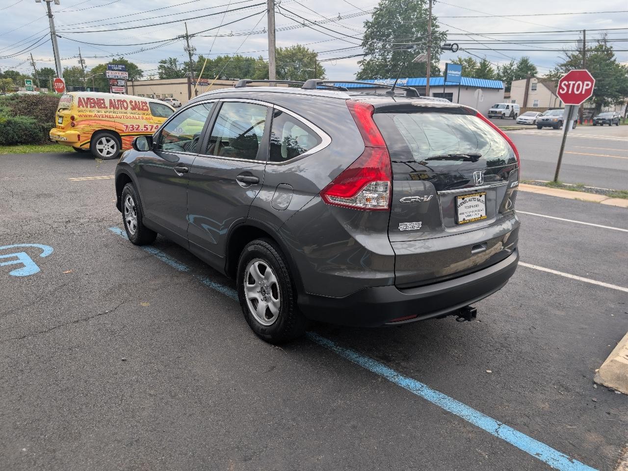 Honda CR-V LX 4WD 5-Speed AT 2013