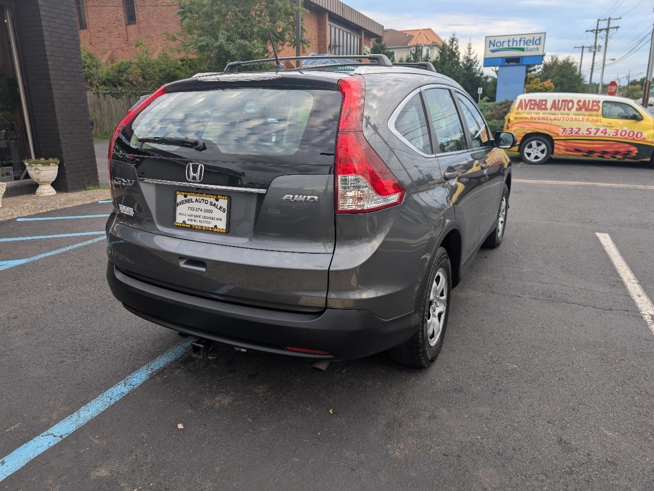 Honda CR-V LX 4WD 5-Speed AT 2013