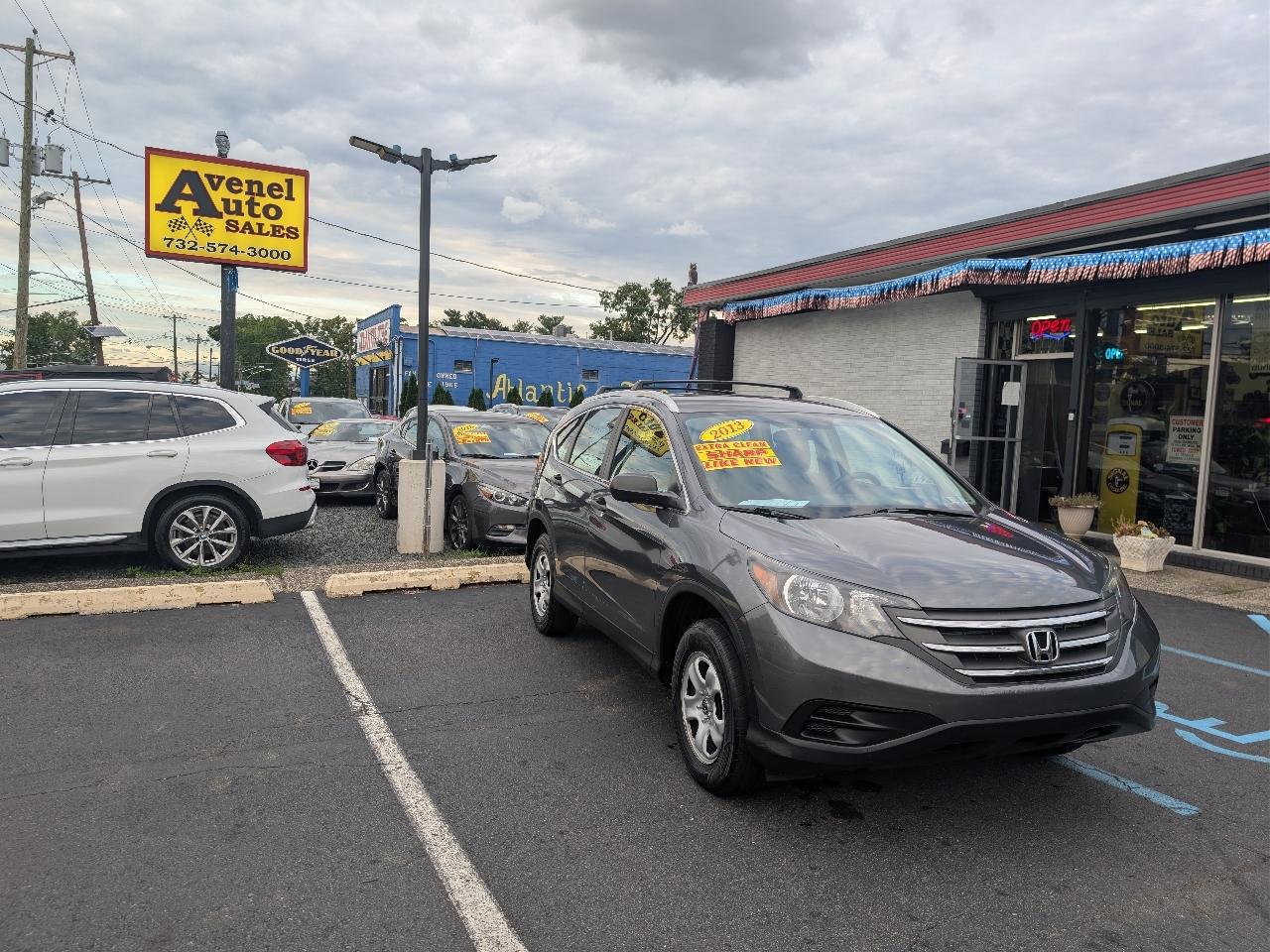 Honda CR-V LX 4WD 5-Speed AT 2013