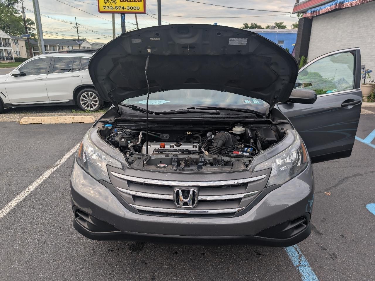 Honda CR-V LX 4WD 5-Speed AT 2013
