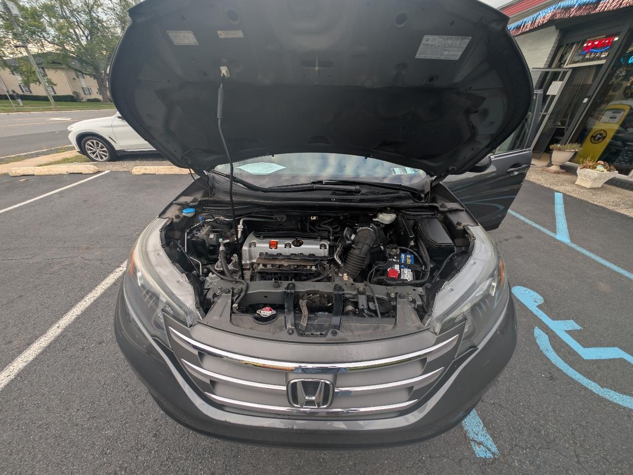 Honda CR-V LX 4WD 5-Speed AT 2013