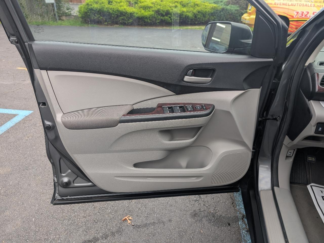 Honda CR-V LX 4WD 5-Speed AT 2013