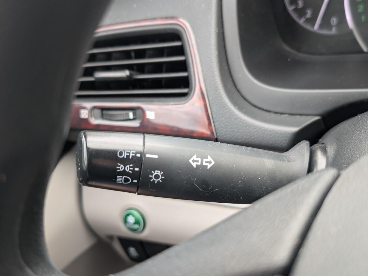 Honda CR-V LX 4WD 5-Speed AT 2013
