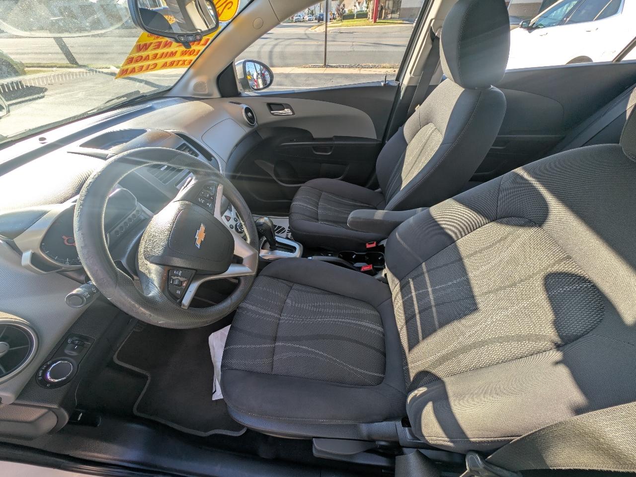 Chevrolet Sonic LT Auto Sedan 2015