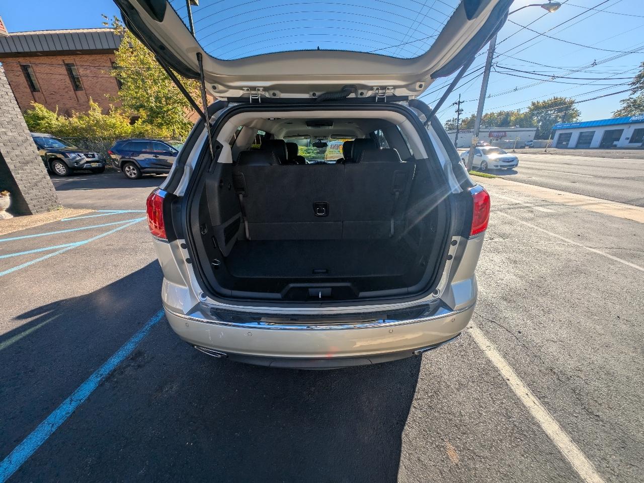 Buick Enclave Leather AWD 2015
