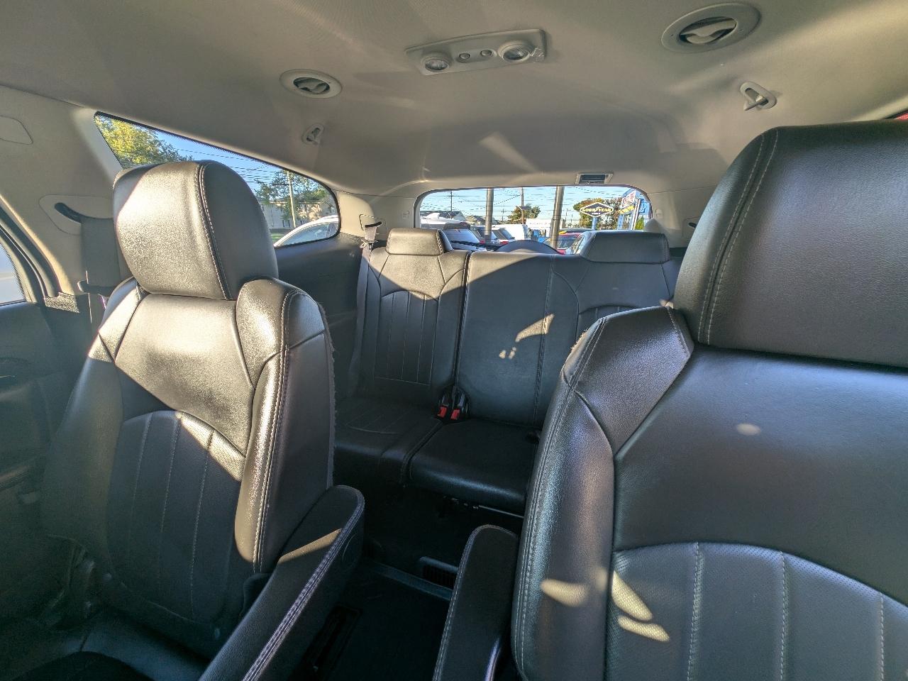 Buick Enclave Leather AWD 2015