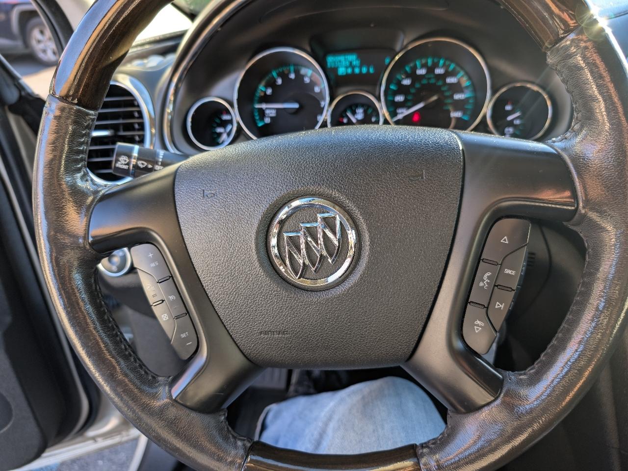Buick Enclave Leather AWD 2015