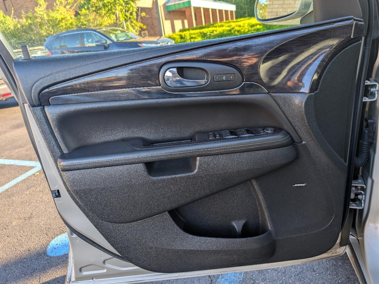 Buick Enclave Leather AWD 2015