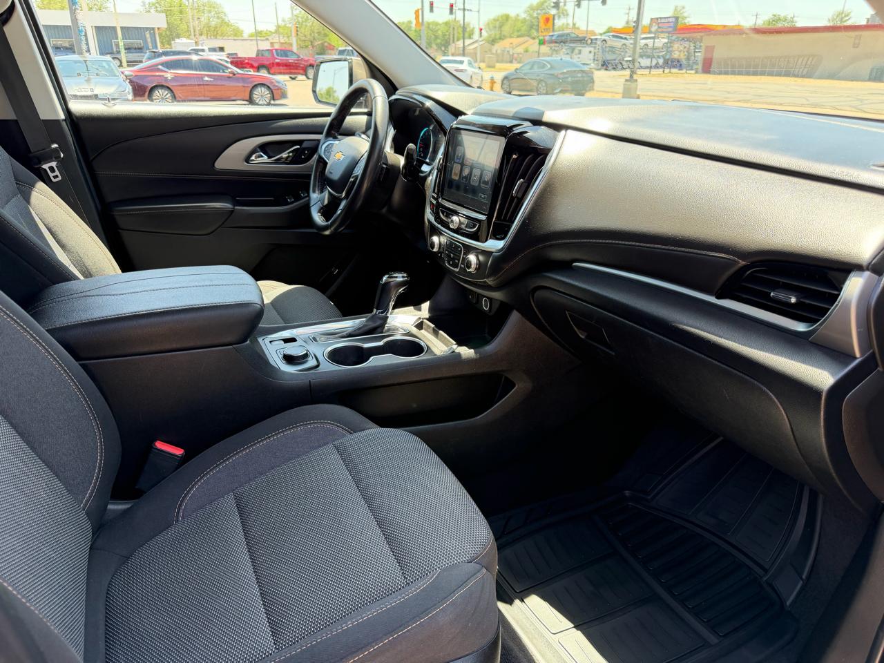 Chevrolet Traverse FWD 4dr LT Cloth w/1LT 2019
