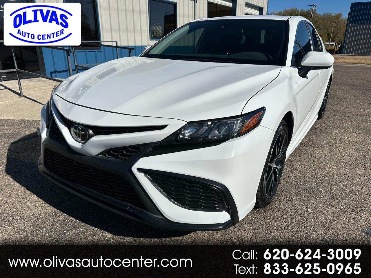 2024 Toyota Camry SE Auto (Natl)