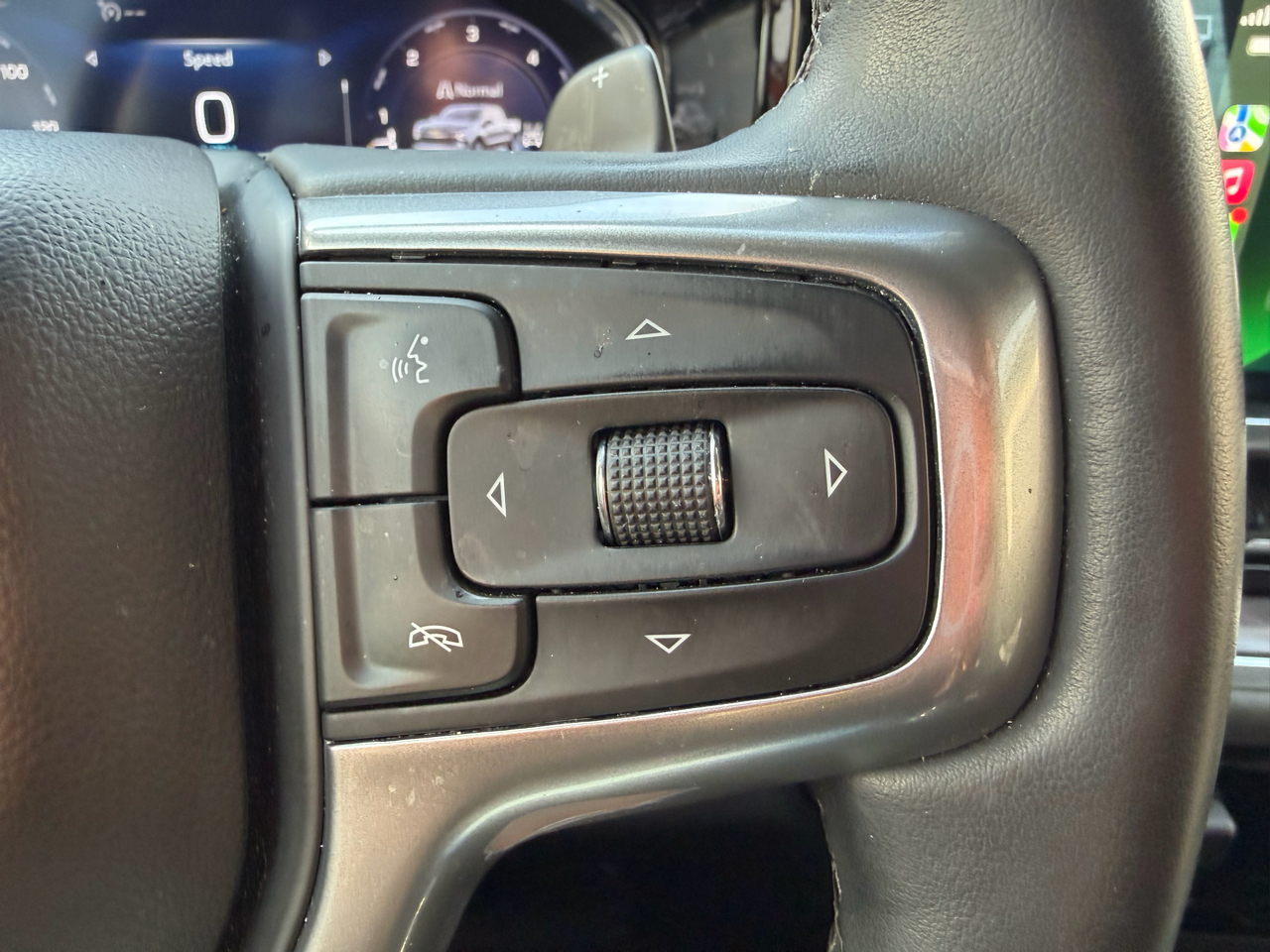 Chevrolet Silverado 1500 4WD Crew Cab 147" LTZ 2024